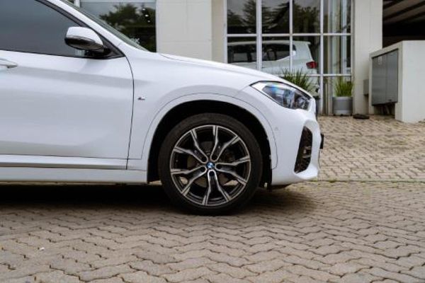 2022-BMW-X1-sDrive18i-M-Sport image:18