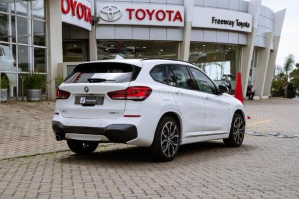 2022-BMW-X1-sDrive18i-M-Sport image:19
