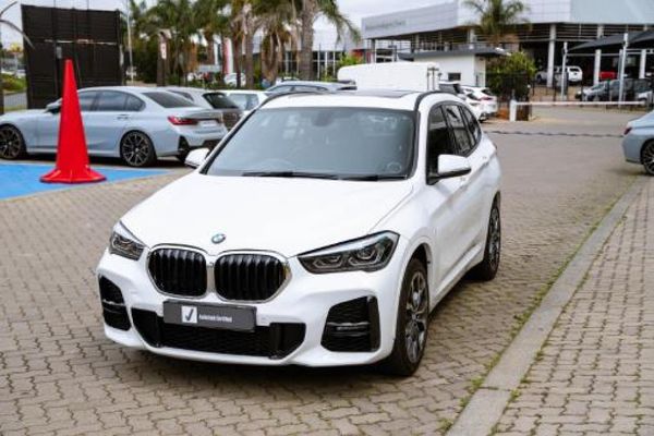 2022-BMW-X1-sDrive18i-M-Sport image:2