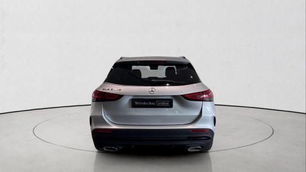 2021-Mercedes-Benz-GLA-200d-Progressive-Auto image:5