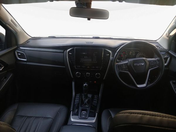 2024-Isuzu-Mu-x-19D-LS-Auto image:8
