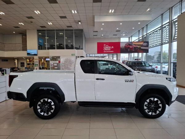 2026-Toyota-Hilux-28-GD-6-RB-Raider-X-4x4-Auto-Extended-Cab image:9