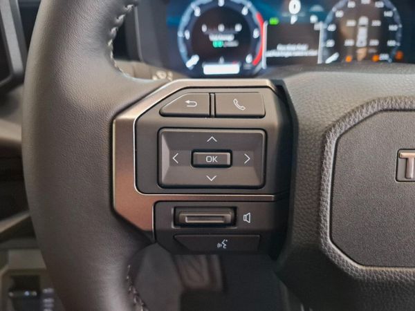 2026-Toyota-Hilux-28-GD-6-RB-Raider-X-4x4-Auto-Extended-Cab image:14