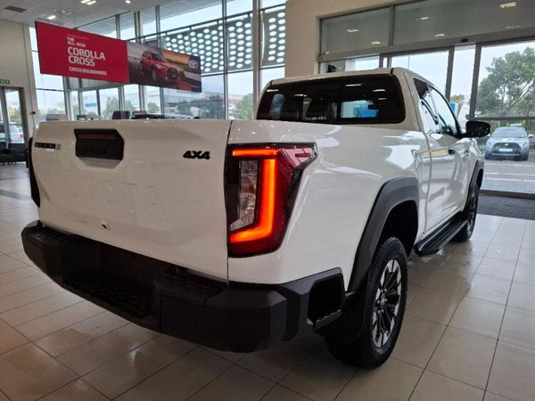 2026-Toyota-Hilux-28-GD-6-RB-Raider-X-4x4-Auto-Extended-Cab image:8