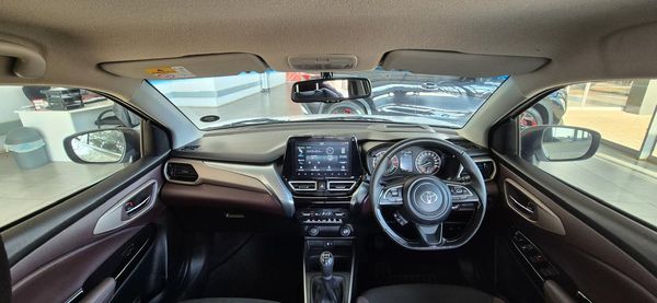 2025-Toyota-Starlet-Cross-15XR image:9