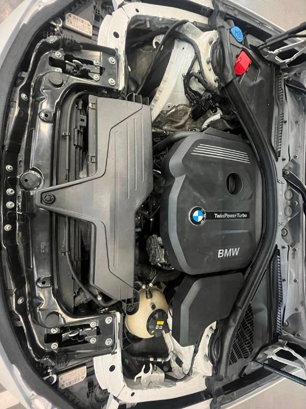 2019-BMW-3-Series-318i-M-Sport-Auto image:9