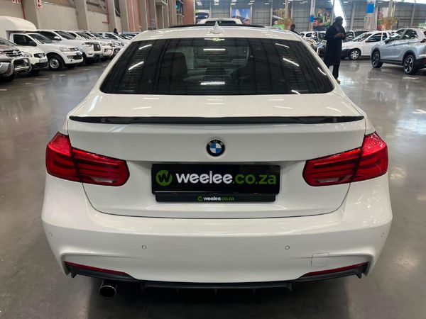 2019-BMW-3-Series-318i-M-Sport-Auto image:5