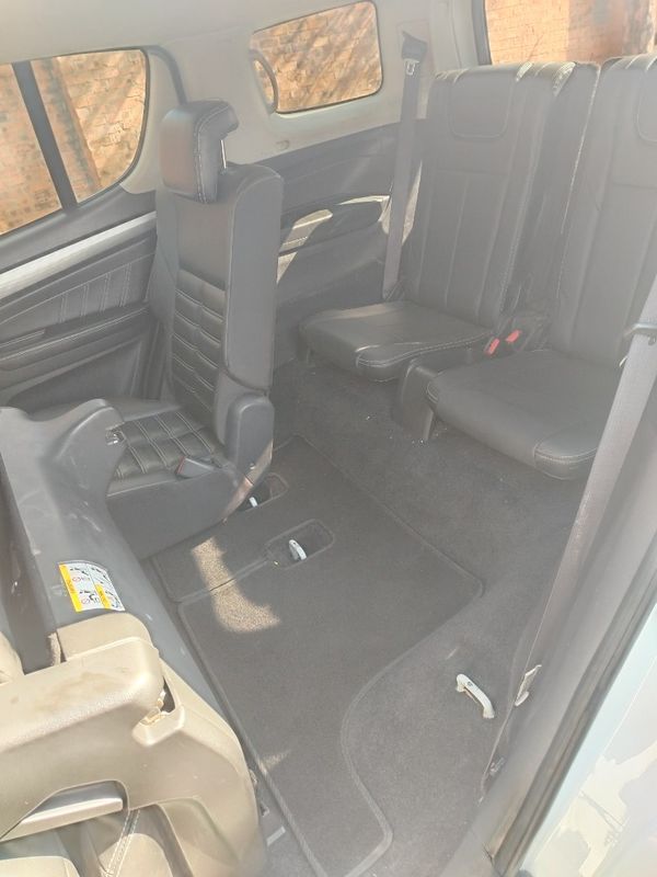 2019-Isuzu-Mu-x-30D-Auto image:10