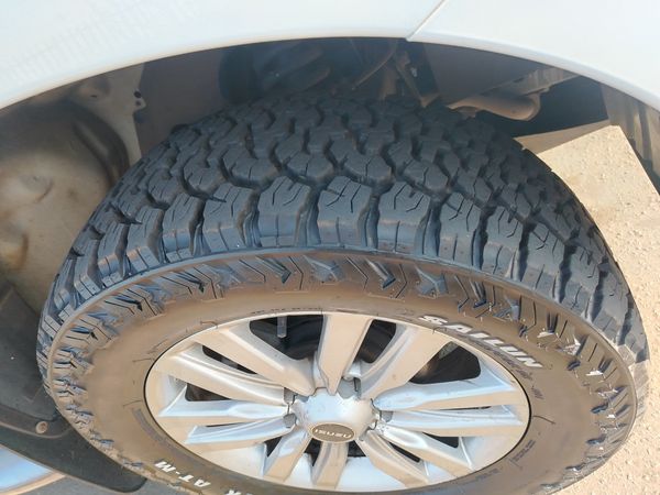 2019-Isuzu-Mu-x-30D-Auto image:15