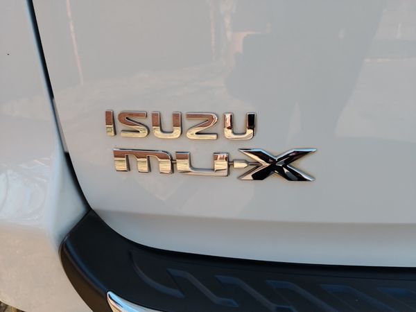 2019-Isuzu-Mu-x-30D-Auto image:17