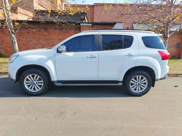 2019-Isuzu-Mu-x-30D-Auto image:27