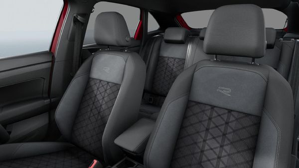 2026-Volkswagen-Taigo-10-TSI-R-Line-Auto image:9