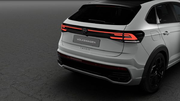 2026-Volkswagen-Taigo-10-TSI-R-Line-Auto image:5