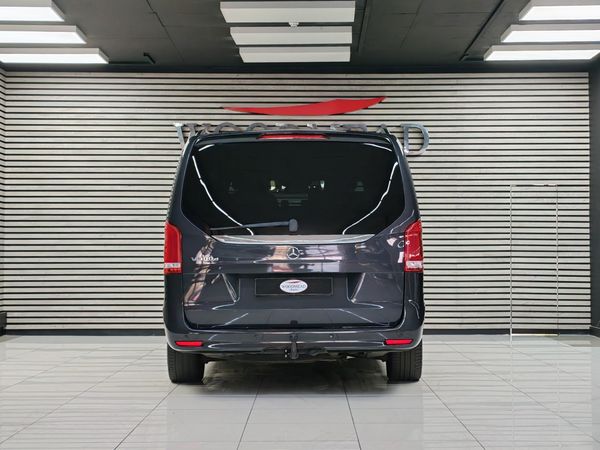 2023-Mercedes-Benz-V-Class-V-300d-Exclusive image:15