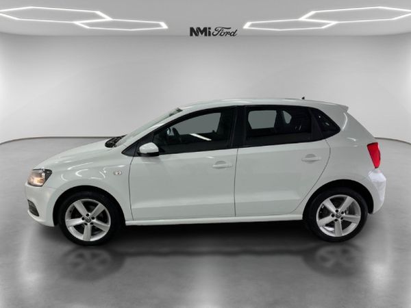 2022-Volkswagen-Polo-Vivo-14-Comfortline-5-dr image:6