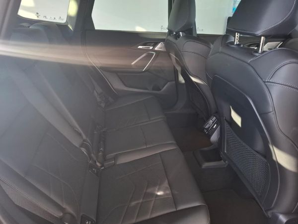 2023-BMW-X1-sDrive18d-xLine image:23