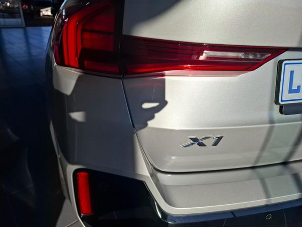 2023-BMW-X1-sDrive18d-xLine image:28