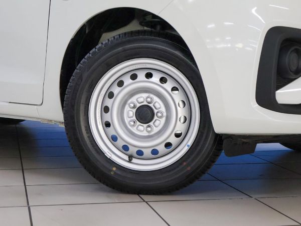 2026-Suzuki-Ertiga-15-GA image:2