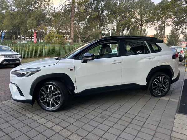2026-Toyota-Corolla-Cross-18-GR-S-Hybrid image:13