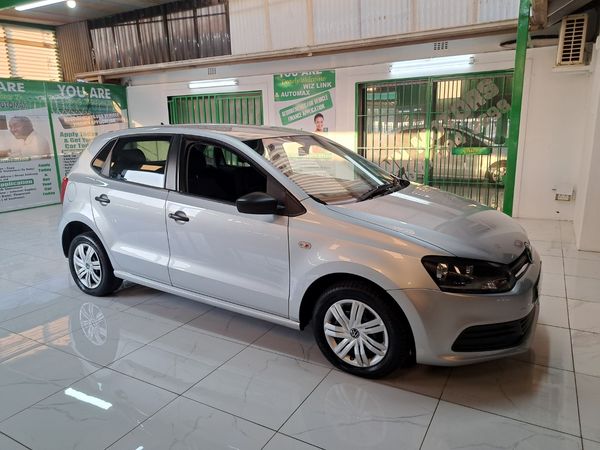 2023-Volkswagen-Polo-Vivo-14-Trendline-5-dr image:3