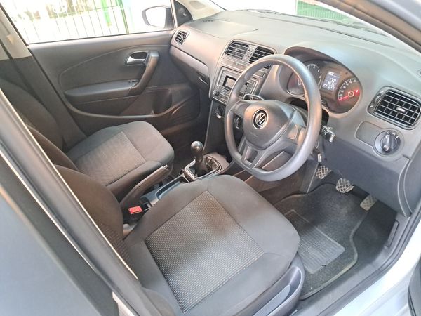 2023-Volkswagen-Polo-Vivo-14-Trendline-5-dr image:6