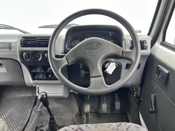 2022-Mahindra-Bolero-Maxi-Truck-25-TD-Single-Cab image:8