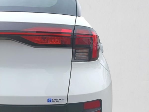 2024-Hyundai-Venue-12-Motion image:11
