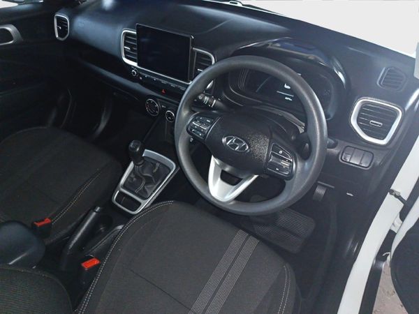 2024-Hyundai-Venue-12-Motion image:13