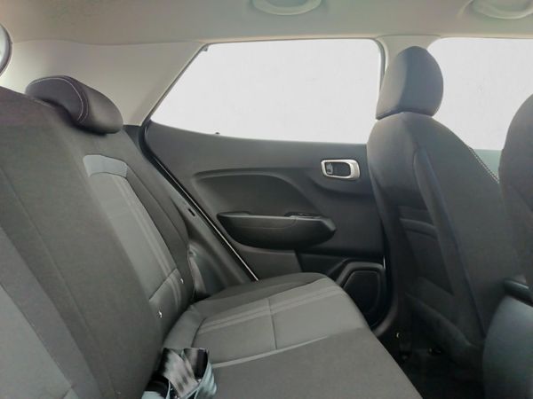 2024-Hyundai-Venue-12-Motion image:15