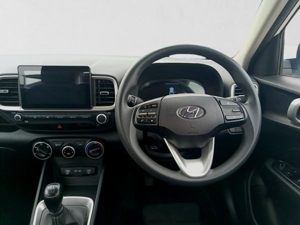2024-Hyundai-Venue-12-Motion image:16