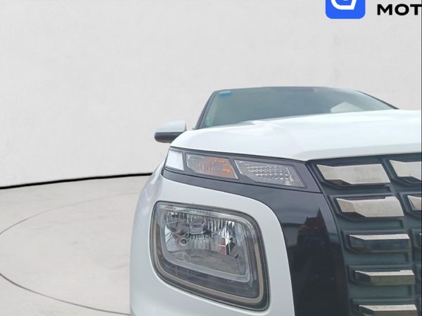 2024-Hyundai-Venue-12-Motion image:8