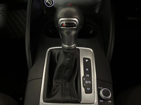 2019-Audi-A3-Sedan-14-TFSI-Auto-35-TFSI image:10