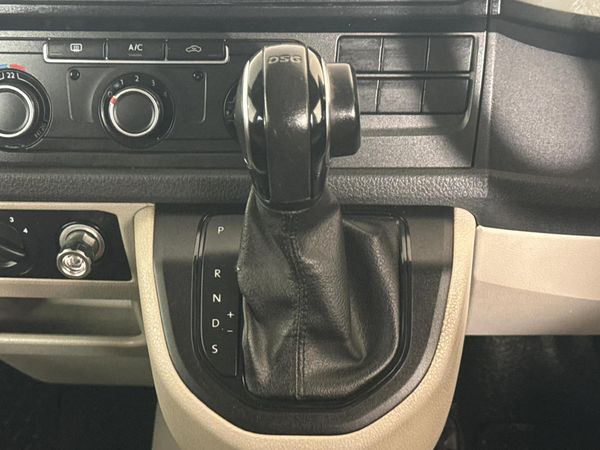 2016-Volkswagen-Transporter-T6-Crew-Bus-20-BiTDI-SWB-132kW-Auto-Panel-Van image:10