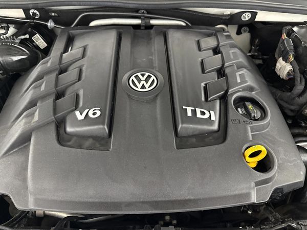 2019-Volkswagen-Amarok-30-TDI-Highline-EX-4Motion-Auto-Double-Cab image:11