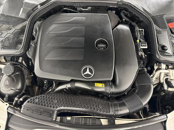 2020-Mercedes-Benz-C-Class-C-200-Auto image:11