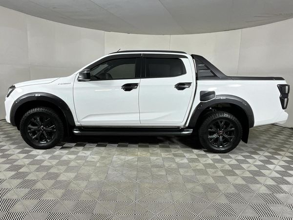 2023-Isuzu-D-Max-30-DDI-V-Cross-HR-Auto-Double-Cab image:19