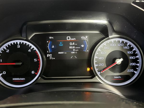 2023-Isuzu-D-Max-30-DDI-V-Cross-HR-Auto-Double-Cab image:2