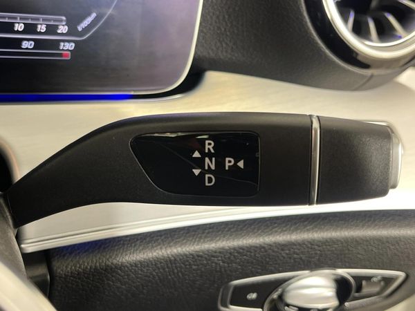 2020-Mercedes-Benz-CLS-400d-4Matic image:10