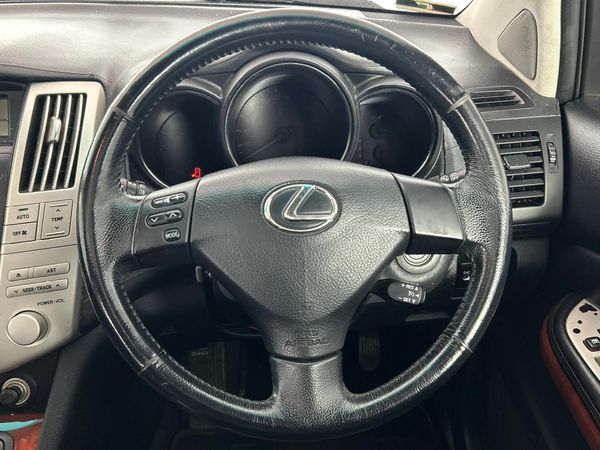 2006-Lexus-RX-300-XE image:12