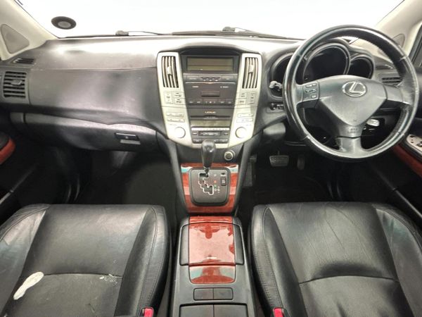 2006-Lexus-RX-300-XE image:1