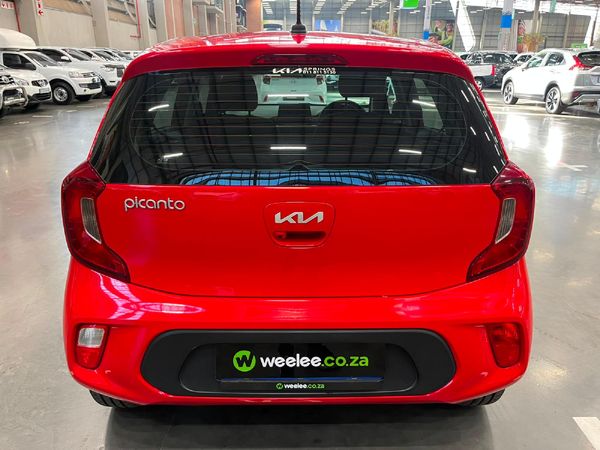 2023-Kia-Picanto-10-Street image:3