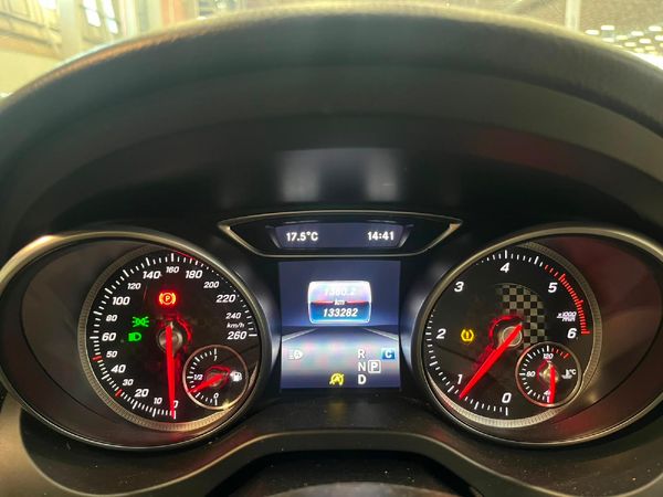 2018-Mercedes-Benz-A-Class-A-200d-Style-Auto image:10