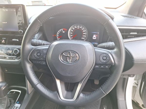 2022-Toyota-Corolla-Cross-18-XS image:5