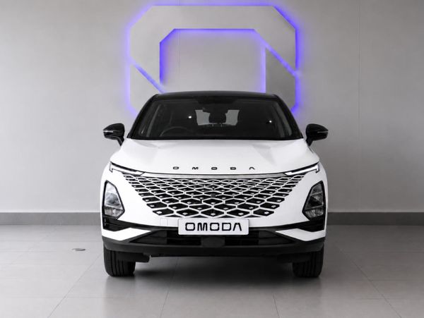 2026-Omoda-C5-15T-Street-Plus image:2