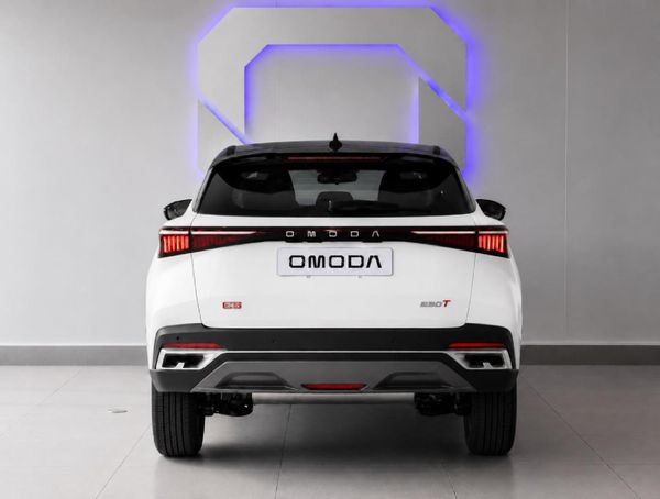 2026-Omoda-C5-15T-Street-Plus image:5