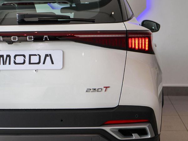 2026-Omoda-C5-15T-Street-Plus image:7