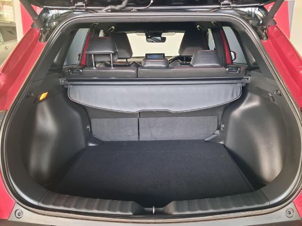 2025-Toyota-Corolla-Cross-18-GR-S-Hybrid image:17