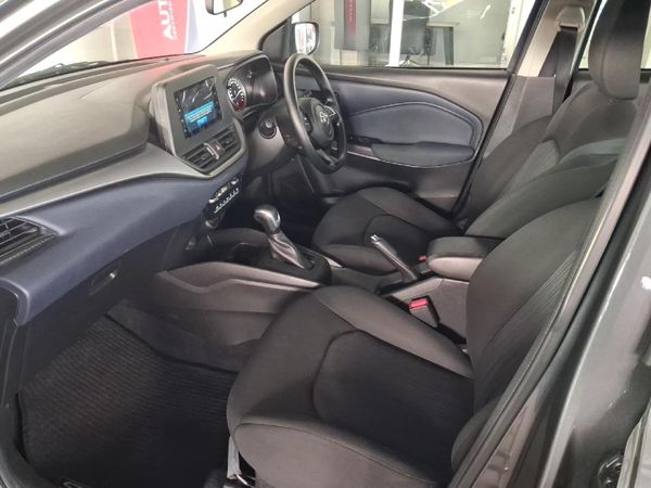2024-Toyota-Starlet-15-XS-Auto image:7