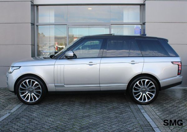 2018-Land-Rover-Range-Rover-50-V8-SC-Vogue-SE image:4