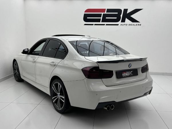 2012-BMW-3-Series-320i-Sport image:3